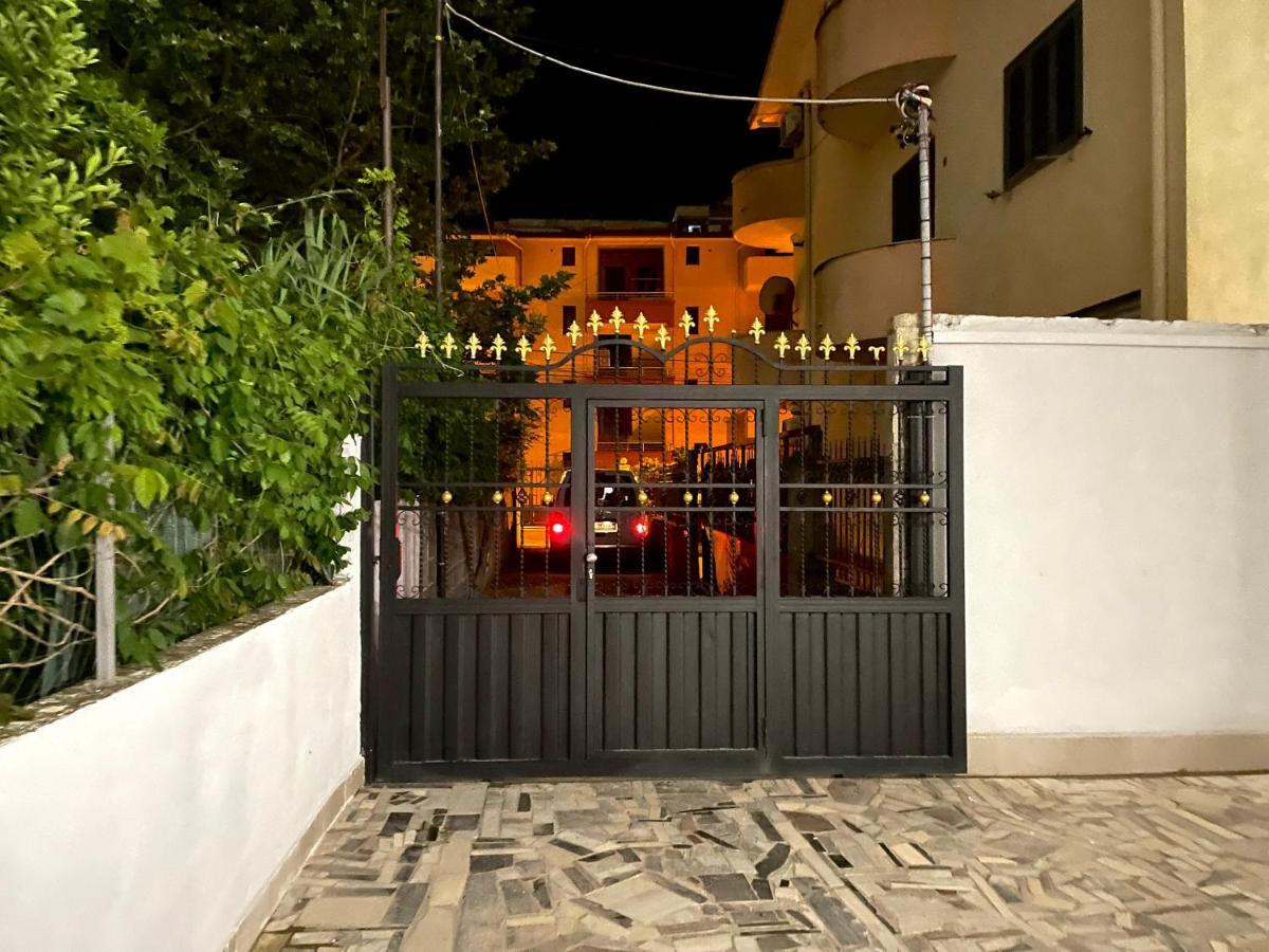 Durrës Lumturi Resident 아파트 외부 사진